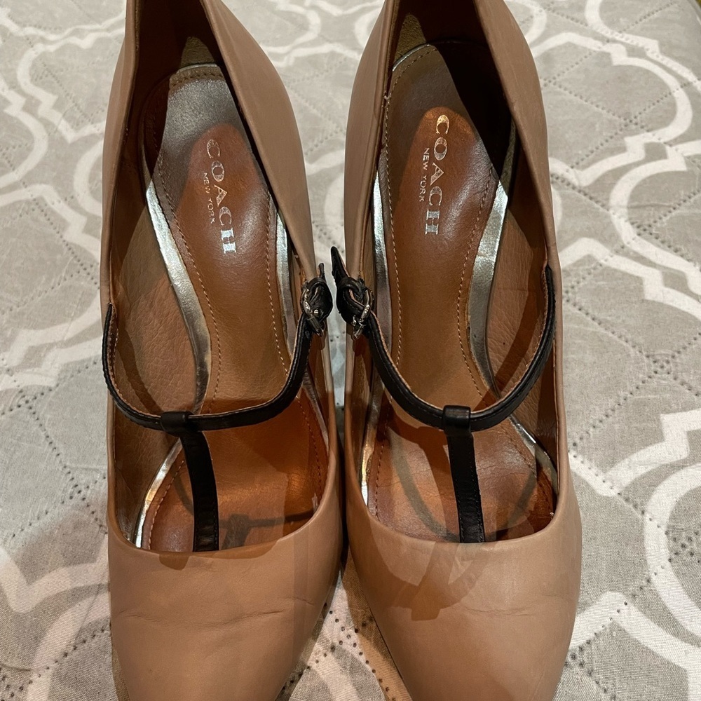 Coach Tan and Black Women's Shoes